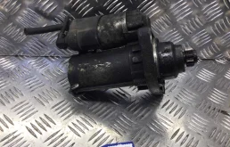 Стартер для Porsche Cayenne на фотографиях