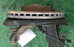 Кулак поворотный левый для Volkswagen Jetta на фотографиях