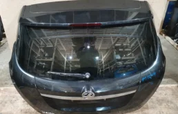 Дверь багажника для Opel Mokka на фотографиях