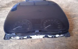 Приборная панель для Hyundai Solaris на фотографиях