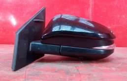 Зеркало боковое левое для Toyota RAV4 2008 года на фотографиях