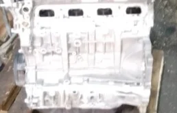 Двигатель без навесного для Jeep Liberty на фотографиях