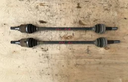 Привод задний левый для Nissan X-Trail 2013 года на фотографиях