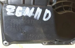 Дроссельная заслонка для Toyota RAV4 2015 года на фотографиях