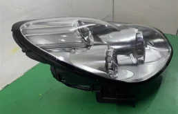 Фара левая для Subaru Tribeca B9 2004-2008