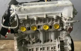 Двигатель без навесного для Toyota Opa на фотографиях