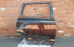 Двери для Audi Q7 2008 года на фотографиях