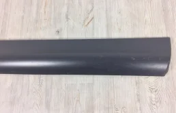 Молдинг двери передний правый для Audi Q7 2010 года на фотографиях