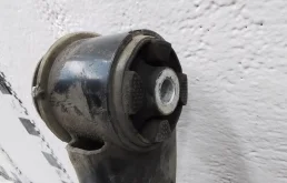 Задняя балка для Hyundai Solaris 2022 года на фотографиях