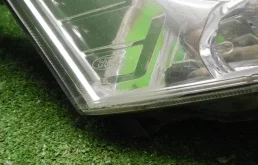 Фара правая для Ford Transit на фотографиях