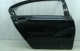 Двери для BMW 7er 1999 года на фотографиях