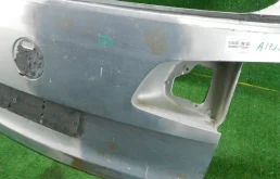 Двери для Volkswagen Touran 2012 года на фотографиях