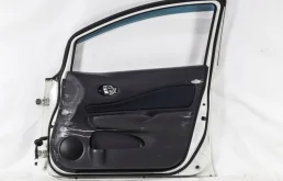 Дверь передняя правая для Nissan Note на фотографиях