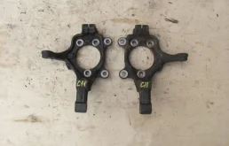 Кулак поворотный левый для Nissan Tiida на фотографиях