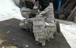 Корпус МКПП для Volkswagen Passat на фотографиях