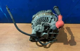 Генератор для Nissan Navara 2008 года на фотографиях