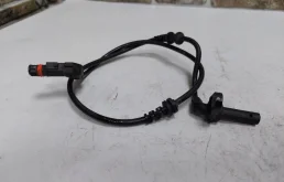 Датчик ABS передний правый для Mercedes-Benz E class на фотографиях