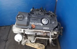 Двигатель для Skoda Rapid 2012 года на фотографиях