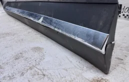 Двери для Kia Carnival на фотографиях