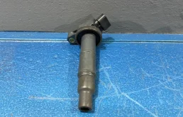 Катушка зажигания для Toyota RAV4 на фотографиях