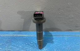 Катушка зажигания для Toyota RAV4 на фотографиях