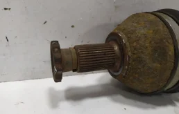 Привод передний левый для Volkswagen Polo 2012 года на фотографиях