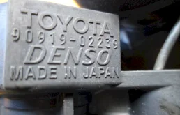 Катушка зажигания для Toyota Corolla на фотографиях