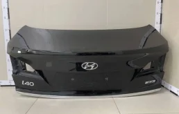 Крышка багажника для Hyundai i40 2012 года на фотографиях
