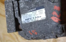 Компрессор кондиционера для Toyota RAV4 2003 года на фотографиях