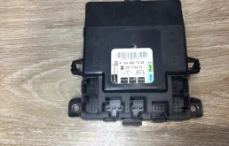 Блок комфорта для Mercedes-Benz M class 2010 года на фотографиях