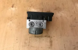 Блок ABS для Mazda CX 5 2013 года на фотографиях