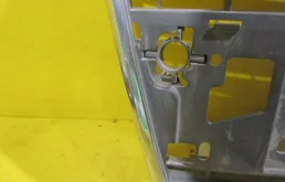 Бампер для Audi A6 2002 года на фотографиях