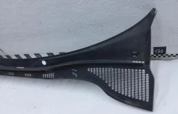 Жабо правое для Skoda Rapid 2020 года на фотографиях