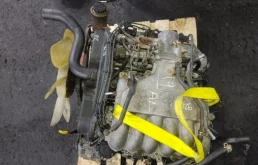 Двигатель для Toyota Land Cruiser 1997 года на фотографиях