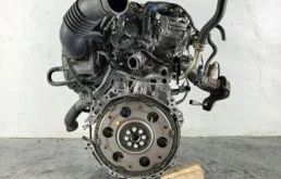 Двигатель для Toyota RAV4 2018 года на фотографиях