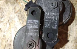 Звуковой сигнал для Toyota Corolla на фотографиях