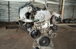 Двигатель для Nissan X-Trail 2010 года на фотографиях