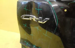 Крышка багажника для Honda CR-V 2014 года на фотографиях