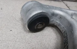 Рычаг задний левый нижний для Audi Q7 на фотографиях