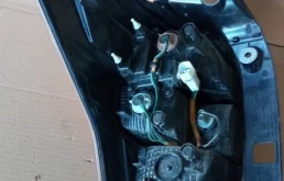 Фонарь правый для Subaru Forester 2013 года на фотографиях