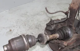 Привод передний правый для Honda Accord 2005 года на фотографиях