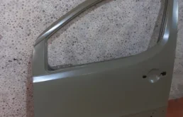 Дверь передняя левая для Citroen Berlingo 2014 года на фотографиях