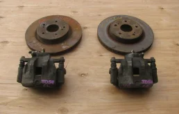 Суппорт задний правый для Suzuki Grand Vitara на фотографиях