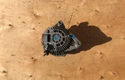 Генератор для Mazda CX 5 на фотографиях