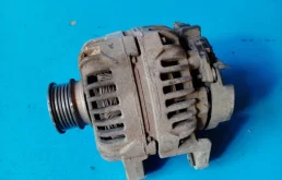 Генератор для Opel Zafira 2007 года на фотографиях