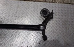 Задняя балка для Hyundai Solaris 2011 года на фотографиях