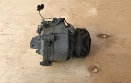 Компрессор кондиционера для Mitsubishi Pajero Sport на фотографиях