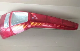 Фонарь правый для Honda CR-V на фотографиях