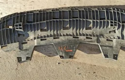 Бампер для Opel Zafira 2005 года на фотографиях