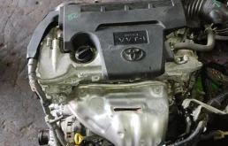 Двигатель без навесного для Lexus ES 2014 года на фотографиях